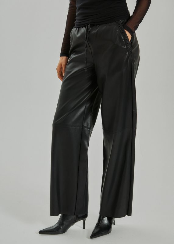 Veggy Pants Black